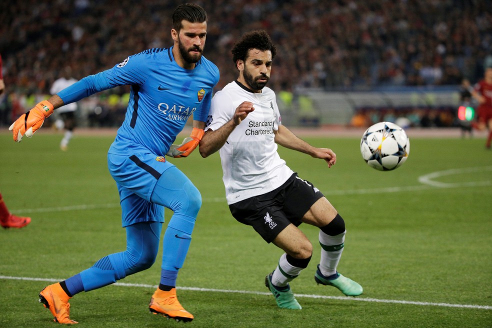 Salah vem desequilibrando na temporada (Foto: Reuters)