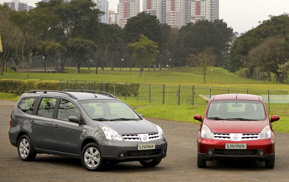 Livina e Grand Livina estão entre os Nissan chamados para recall por 'airbags mortais' (Foto: Divulgação)