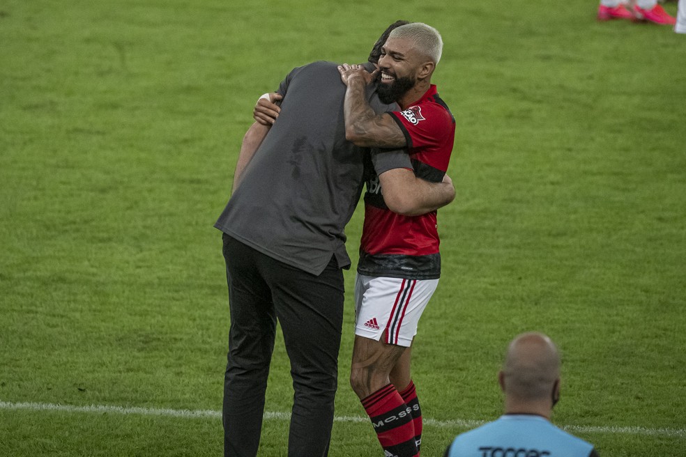 Rogério Ceni com Gabigol, Flamengo x Volta Redonda — Foto: Alexandre Vidal / Flamengo