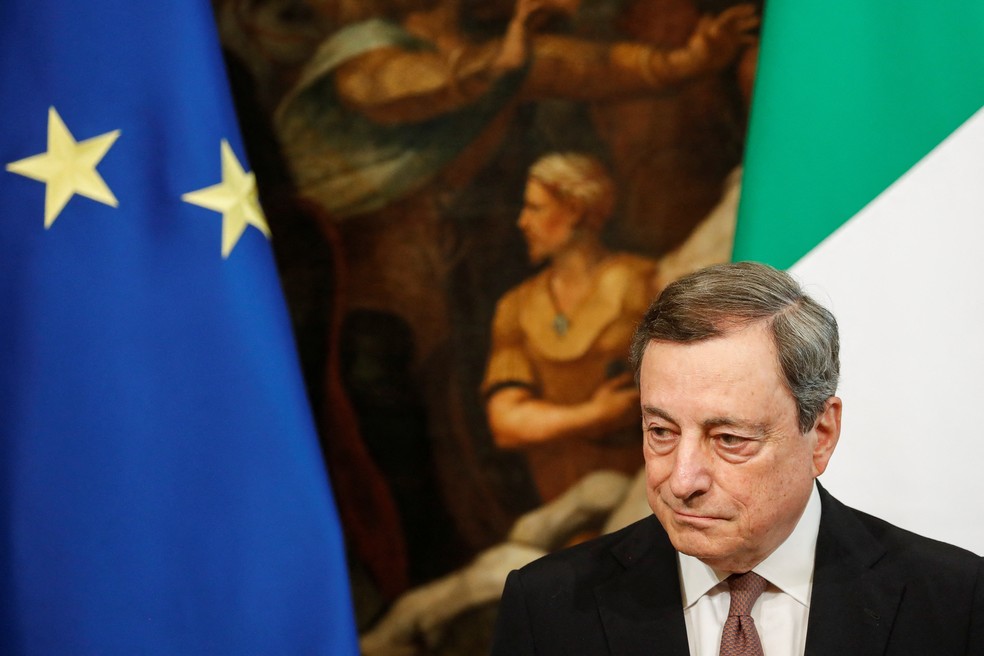 Primeiro-ministro italiano, Mario Draghi, durante evento em Roma nesta quarta-feira (18) — Foto: Remo Casilli/REUTERS