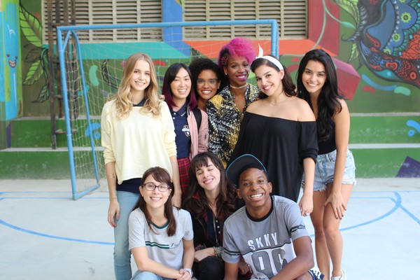 Karol Conka Voz E Compositora Da Musica Da Abertura De Malhacao Viva A Diferenca Visitou A Cidade Cenografica Relembre Edicao Especial Gshow