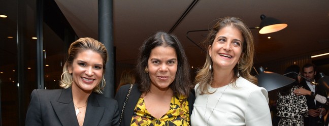    Juliana Santos, Daniela Falcão e Flavia Kujawski 
