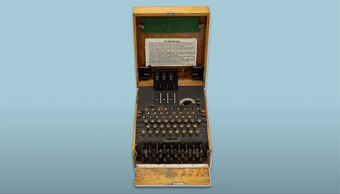 Máquina Enigma usada pelos nazistas será leiloada (Foto: Nate D. Sanders Auctions)