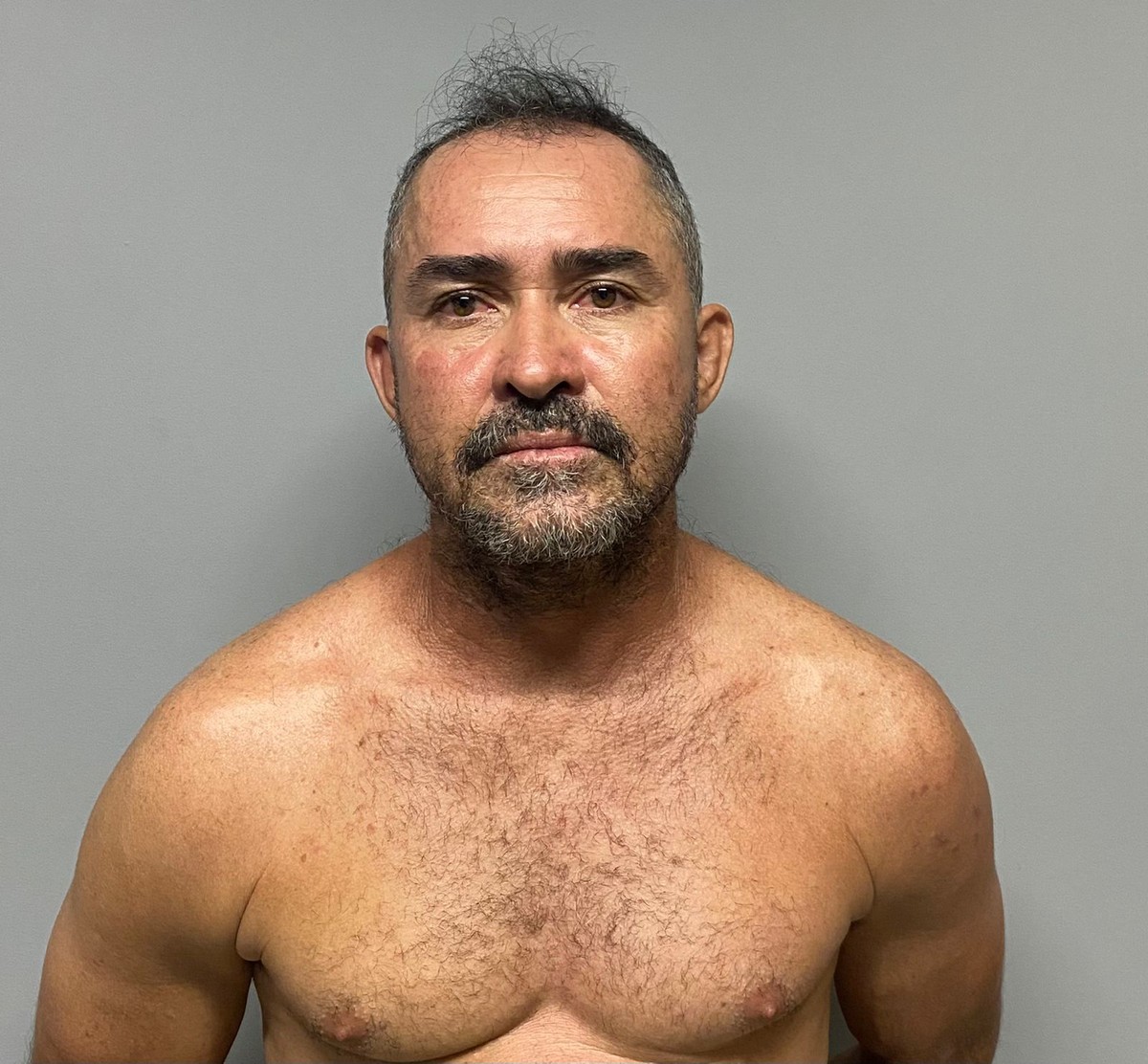 Polícia procura homem que confessou assassinato de transexual em Maceió - G1