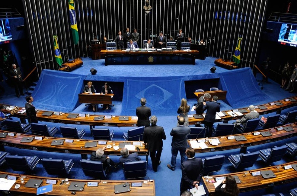 Sessão do Senado no último dia 9 de maio (Foto: Jonas Pereira/Agência Senado)