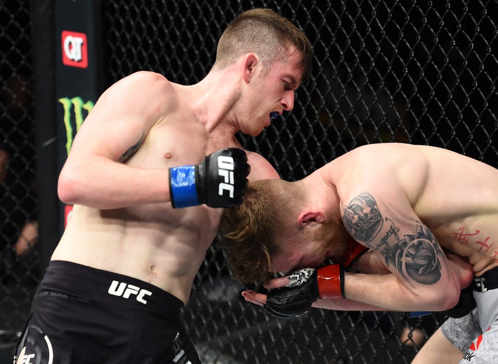 Cory Sandhagen foi dominante na luta com Austin Arnett e venceu no UFC Charlotte (Foto: Getty Images)