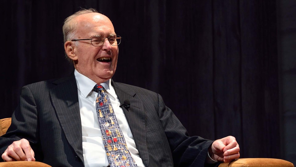 Gordon Moore, co-founder of Intel and technology “prophet”, dies at 94 |  Sciences