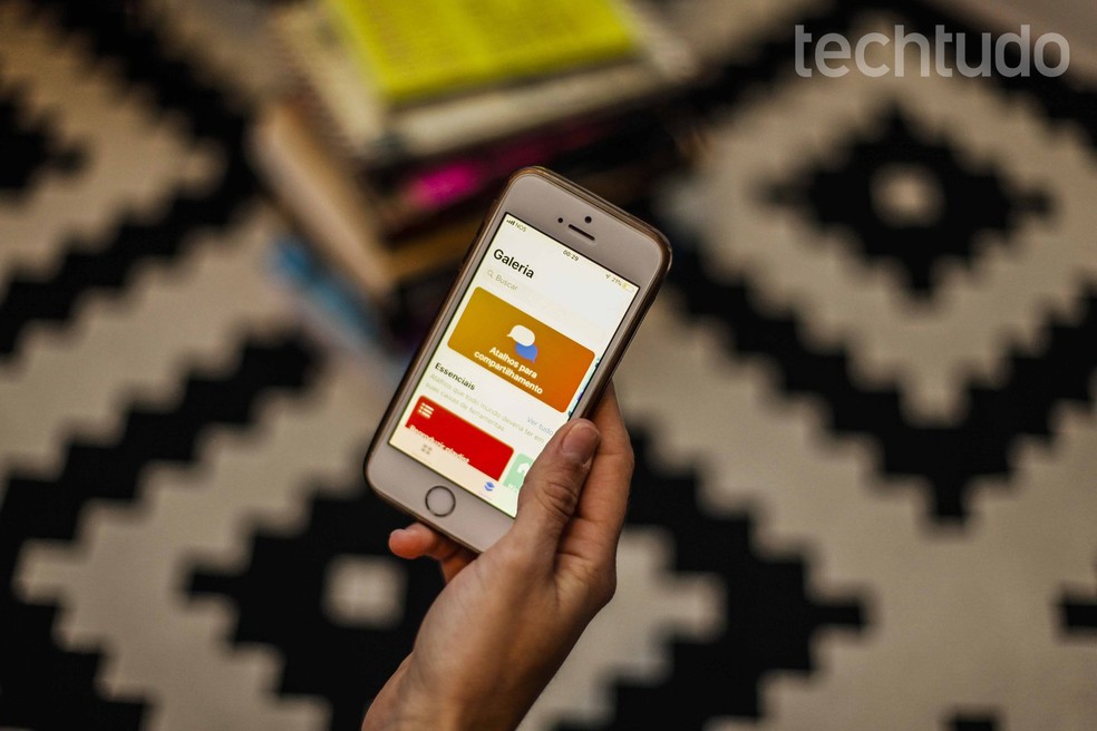 Função Atalhos une todas as tarefas do iPhone que o usuário usa diariamente  — Foto: Isabella Rocha/TechTudo