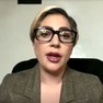 Foto: (Lady Gaga durante conferência da OMS sobre coronavírus / Reprodução)