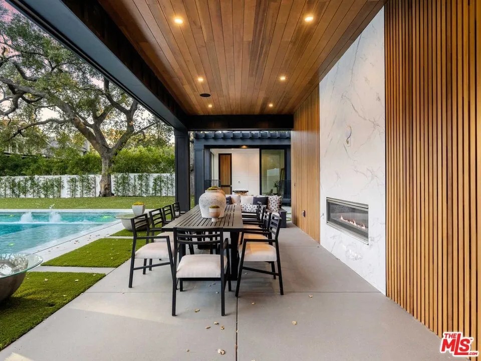 Michael B Jordan coloca à venda mansão em Los Angeles por US$ 12,9 milhões — Foto: Realtor