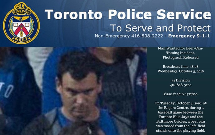 Foto disponibilzada pela polícia de Toronto do suspeito de atirar a lata no gramado (Foto: Reprodução/Twitter)