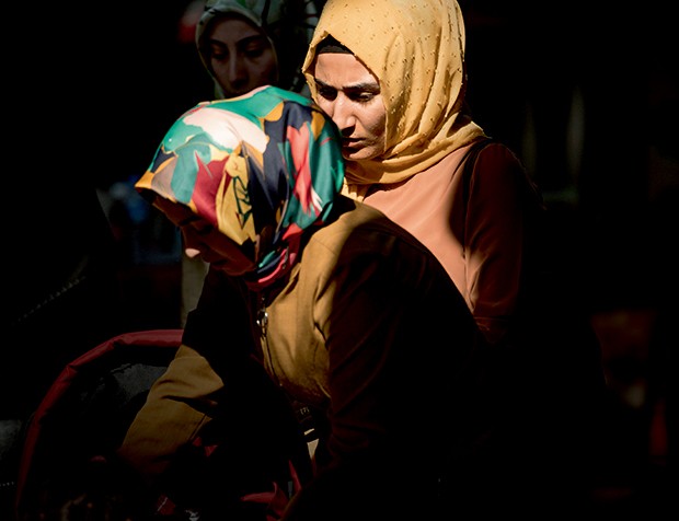 Mulheres no mercado da cidade de Sanlıurfa, no sudeste da Turquia (Foto: Daniel Aratangy)