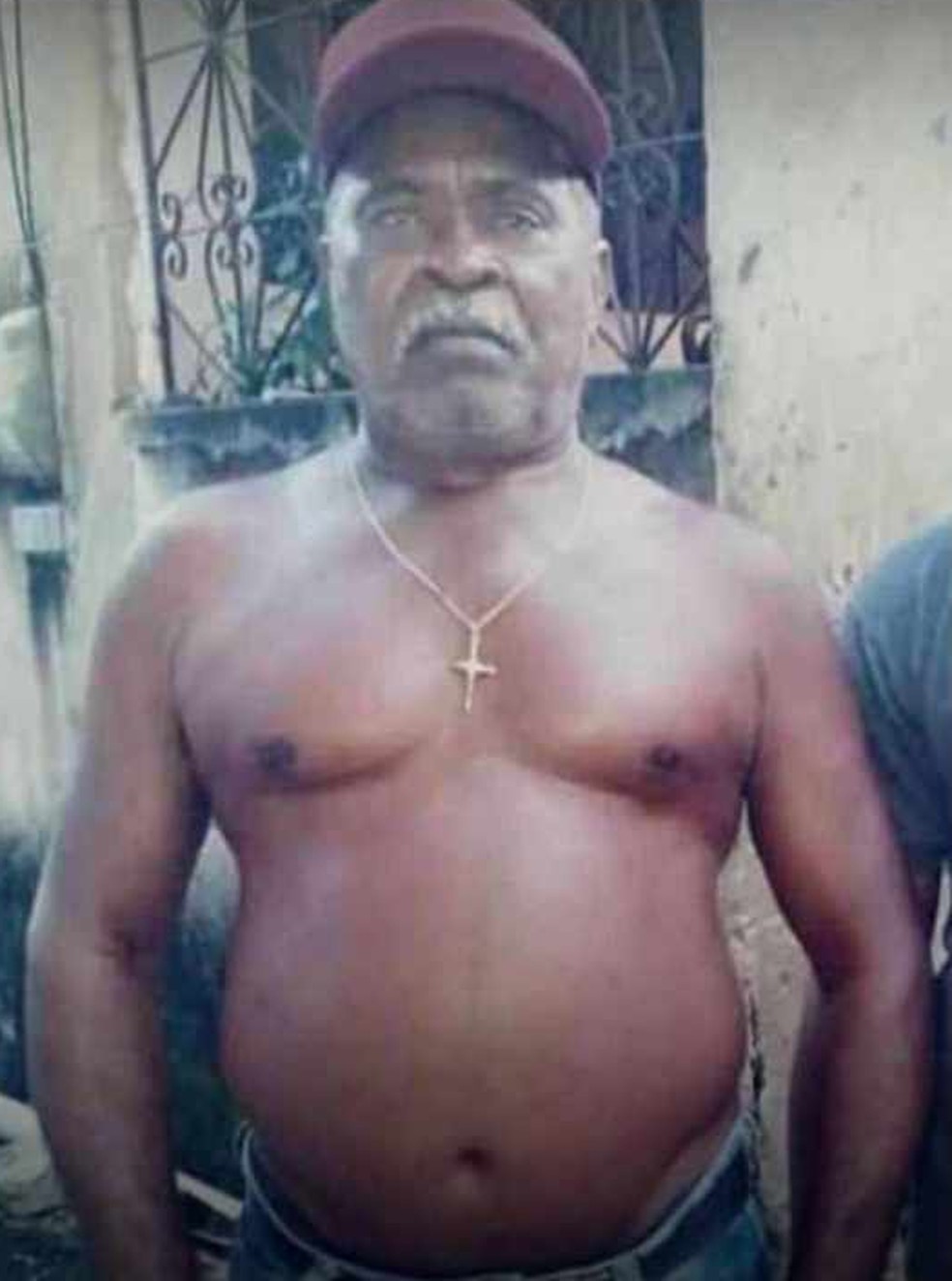 Antônio Carlos de Souza, 68 anos, foi morto depois de sair de casa para comprar pão — Foto: Redes sociais
