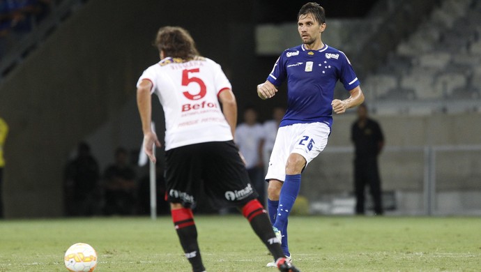 Podendo jogar pelo empate, Marcelo cobra time lutando pela vitória na terça