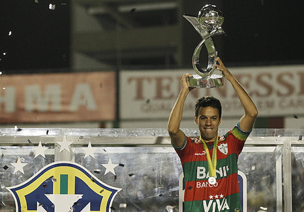 Portuguesa campe em 2011  Foto: reproduo