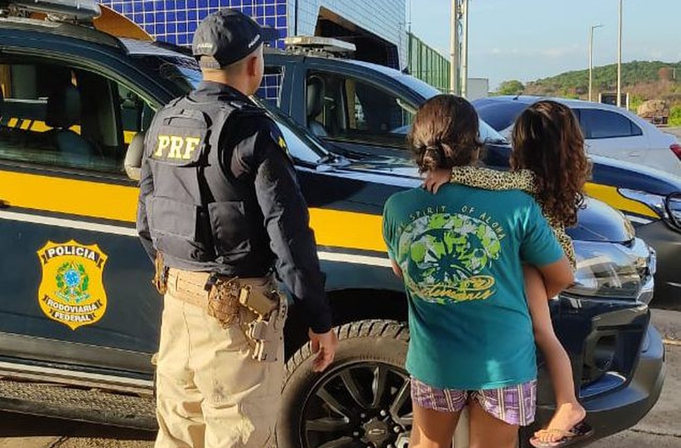 Jovem de 22 anos denuncia companheiro por ameaça e abuso sexual contra filha de três anos no Ceará. — Foto: PRF/Reprodução