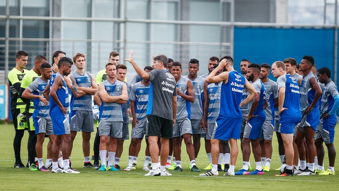 Grêmio perde espinha dorsal do penta e terá de se reinventar para estreia