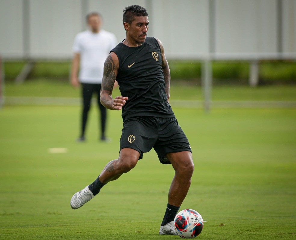 Veja por que Paulinho ainda não será opção no Corinthians no início do Campeonato Paulista