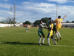 Interporto vence o Tocantinópolis no estádio General Sampaio, em Porto Nacional (Foto: Vilma Nascimento/GloboEsporte.com)