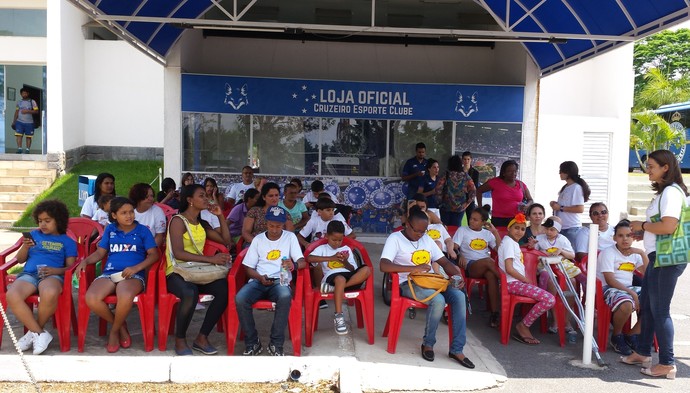 Setembro Dourado: último dia tem parabéns a Fábio e visitas especiais