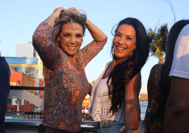 Carla Perez e Scheila Carvalho (Foto: Thiago Duran e Daniel Bryan/AgNews)