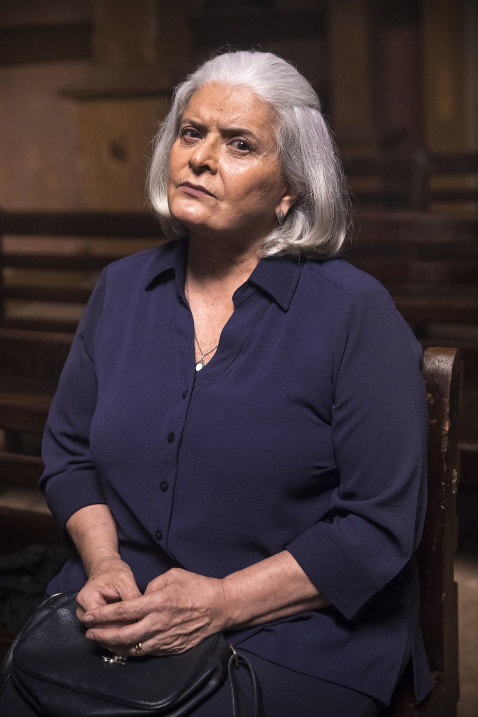 Jussara Freire é Nilda, em 'A Dona do Pedaço'. A personagem é mãe de Amadeu (Marcos Palmeira) — Foto: TV Globo/João Miguel Jr.