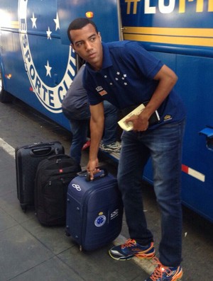 Sem garantia jurídica, Cruzeiro não vai relacionar Breno Lopes contra o Sport