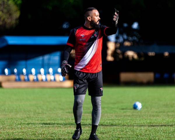 Douglas Dias desfalca Ferroviário em primeiro jogo da final da Série D ...