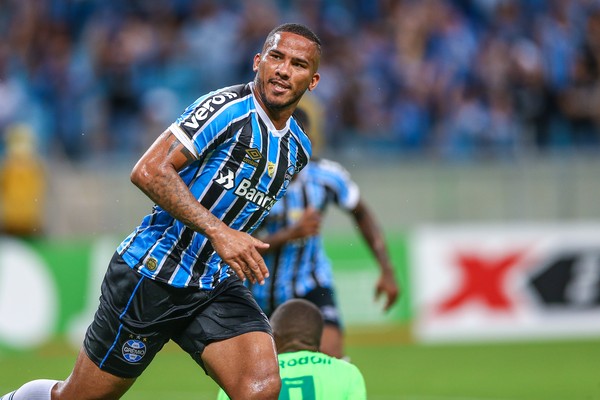 Jael rescinde com clube do Japão e prioriza Grêmio em volta ao Brasil: Pelo carinho e respeito
