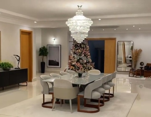 Deolane Bezerra mostra detalhes de nova mansão (Foto: Instagram)