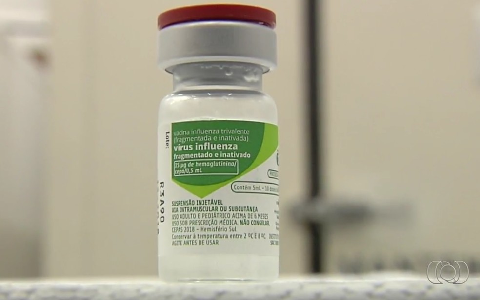 Vacina contra Influenza A, H1N1, em GoiÃ¢nia (Foto: TV Anhanguera/ReproduÃ§Ã£o)