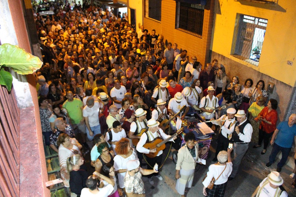 Acesso ao projeto Serestas ao Luar Ã© gratuito e concentraÃ§Ã£o comeÃ§a Ã s 19h, na PraÃ§a Padre JoÃ£o Maria â€” Foto: GP Fernandes