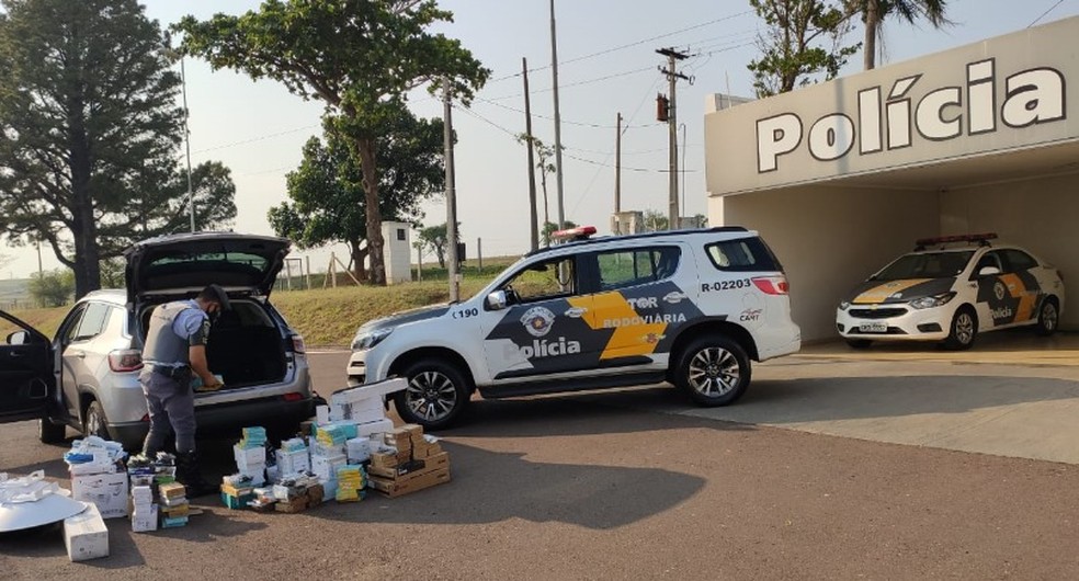 Produtos sem documentação fiscal vindos do Paraguai foram encontrados pela Polícia Rodoviária — Foto: Polícia Militar Rodoviária 