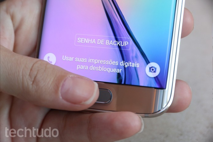 Leitor de impressões digitais do Galaxy S6 pode ser facilmente enganado (Foto: Lucas Mendes/TechTudo)