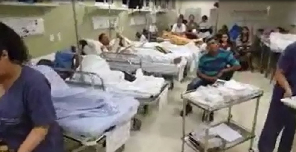 Imagens do PS lotado feitas pelo médico foram divulgadas nas redes sociais — Foto: Arquivo pessoal/Reprodução