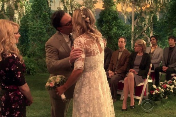 O casamento de Leonard e Penny em 'The Big Bang Theory' (Foto: Reprodução)