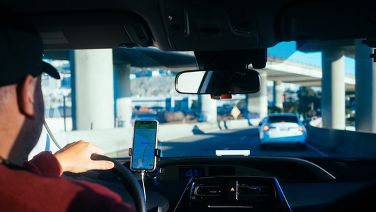 Prefeitura de São Paulo lança app de transporte MobizapSP, que vai concorrer com Uber e 99