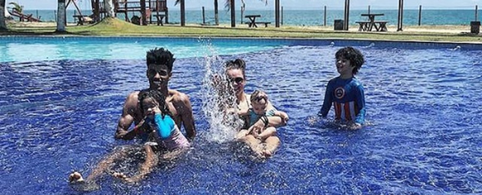 Famíla de Ewerton Páscoa é grande — Foto: Reprodução/Instagram