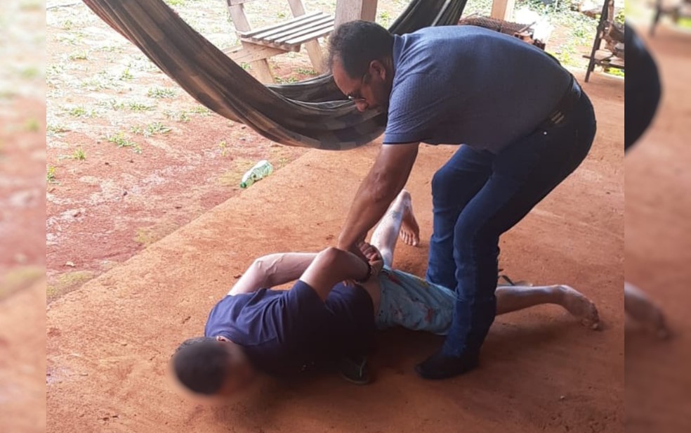 Ex-sargento &eacute; preso suspeito de agredir e quebrar a mand&iacute;bula da mulher em Planaltina Goi&aacute;s &mdash; Foto: Divulga&ccedil;&atilde;o/Pol&iacute;cia Civil