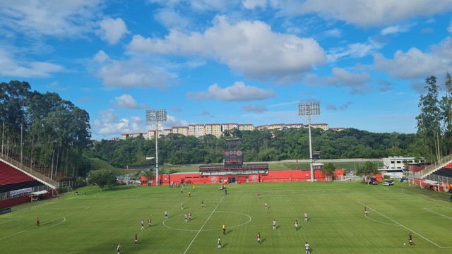 Vitória x Atlético-BA no Barradão