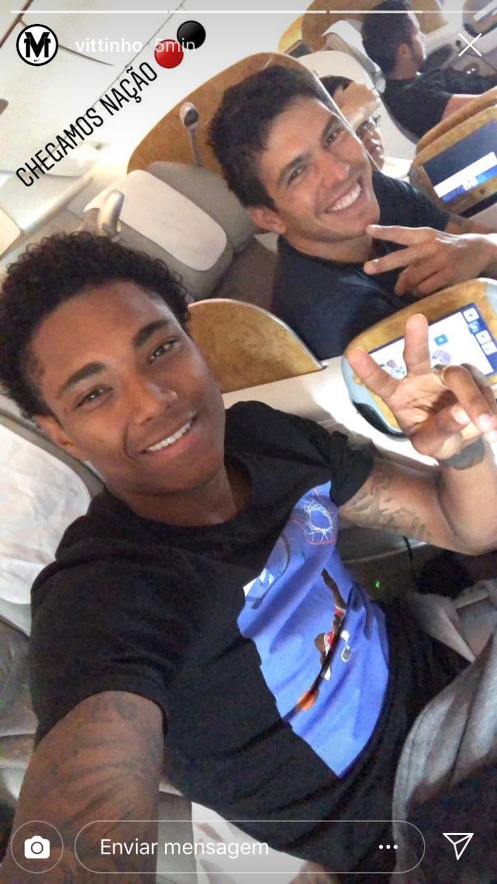 Vitinho na chegada ao Rio de Janeiro (Foto: Reprodu&ccedil;&atilde;o Instagram Vitinho)