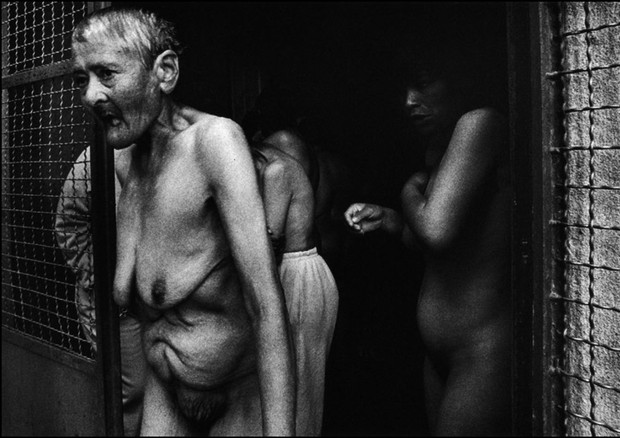 Banho VII, da série Antessala da nudez, 1999. Coleções Fundación MAPFRE (Foto: Paz Errázuriz)