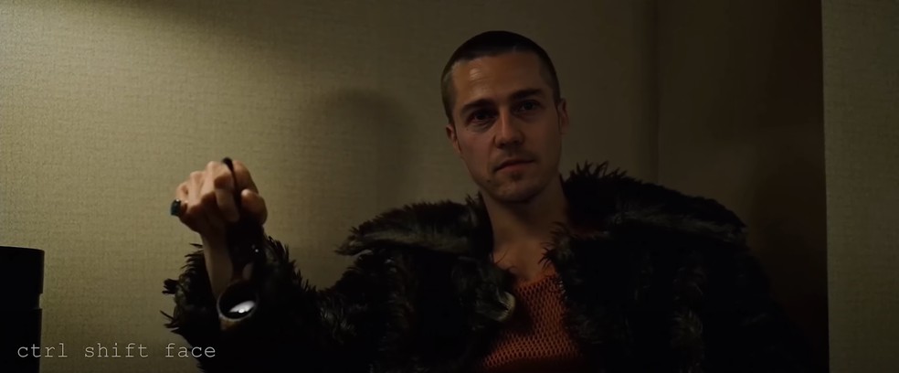 Em uso inofensivo, deepfake permite trocar o rosto de atores famosos em filmes, colocando Edward Norton no lugar de Brad Pitt em Clube da Luta — Foto: Reprodução/CTRL Shift Face