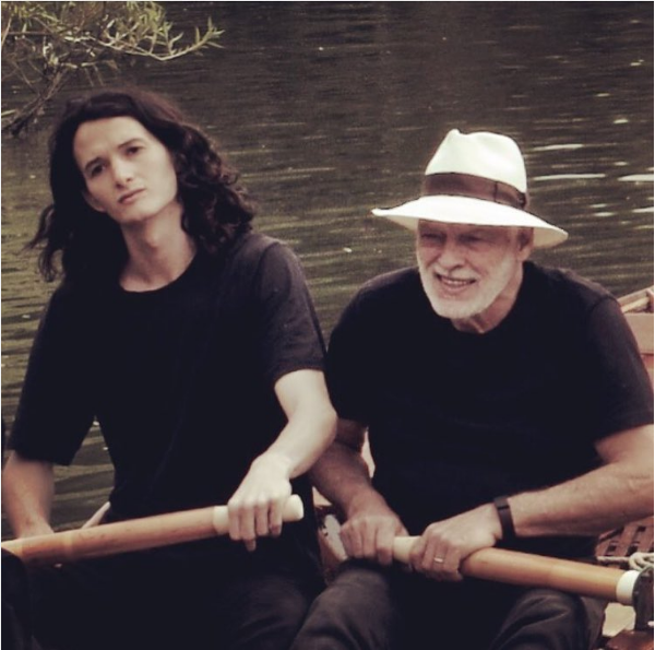 Charlie Gilmour com seu pai, David Gilmour (Foto: Instagram)