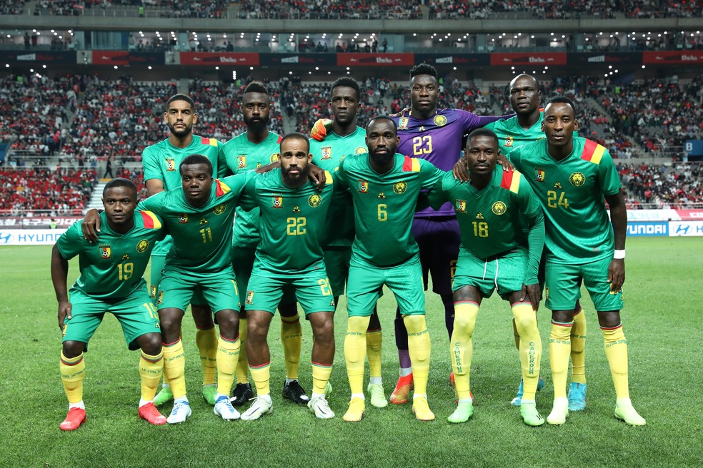Seleção de Camarões antes de amistoso contra a Coreia do Sul — Foto: Chung Sung-Jun/Getty Images