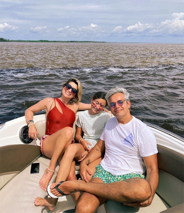 Flavia Alessandra está em viagem pela Amazônia com Otaviano Costa e a caçula, Olívia (Foto: Reprodução / Instagram)