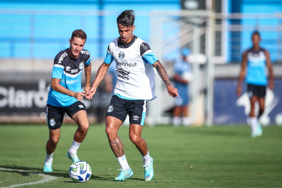 Ferreira em treino do Grmio  Foto: Lucas Uebe/Divulgao Grmio