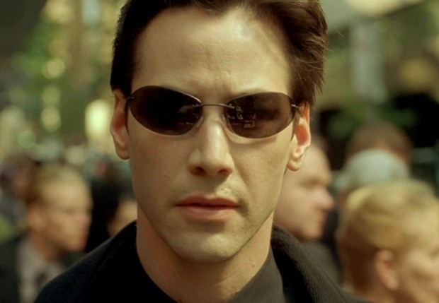 Em Matrix, de 1999, primeiro filme da franquia de grande sucesso de Keanu (Foto: Reprodução)