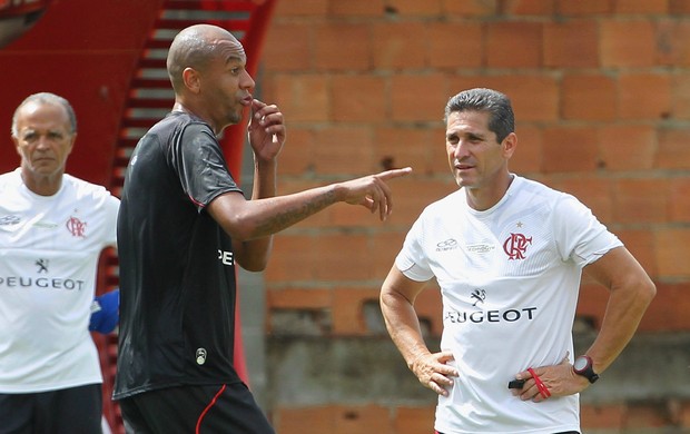 Agora na Série B, Alex Silva diz: Jorginho prejudicou minha carreira