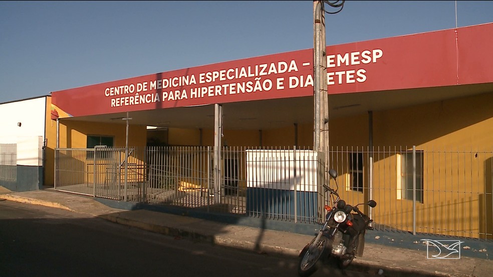 Centro foi fechado e teve mÃ³veis e equipamentos retirados  â Foto: ReproduÃ§Ã£o/ TV Mirante 